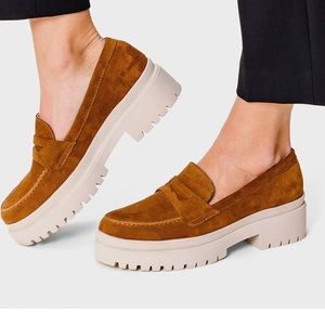 NWOT Patina Zoe Chunky Loafer 6.5 Fawn
